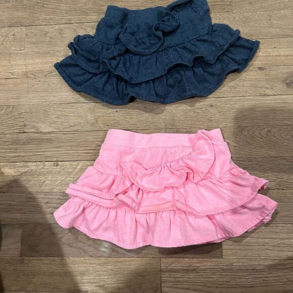 Bundle of girls nine items tops bottoms dresses size 12M - Picture 9 of 11